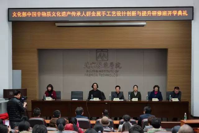 非遺保護的中國實踐與中國經(jīng)驗