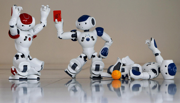 機(jī)器人秀球技