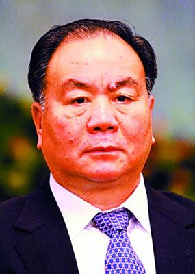 張春賢入疆開(kāi)啟中央治疆新模式 王樂(lè)泉折返京城