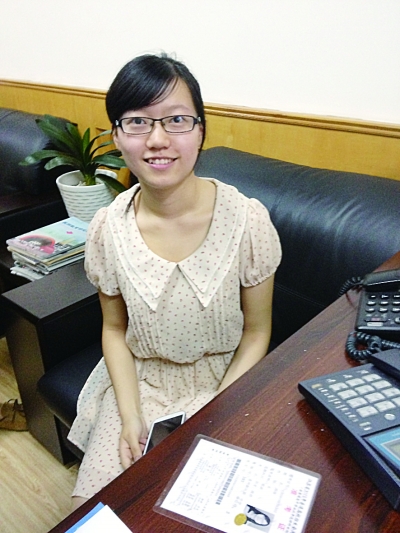 各地市高考狀元現(xiàn)身 江蘇文理考神都是常州女生