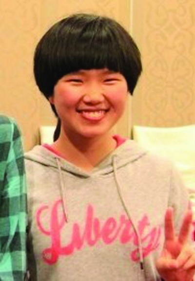 各地市高考狀元現(xiàn)身 江蘇文理考神都是常州女生