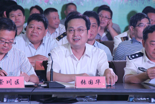 南通:“民心專(zhuān)列”成當(dāng)?shù)厝罕娫V求最暢通快車(chē)