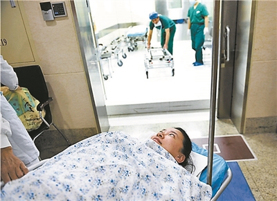 最美奧運(yùn)火炬手金晶28日在上海順利產(chǎn)子