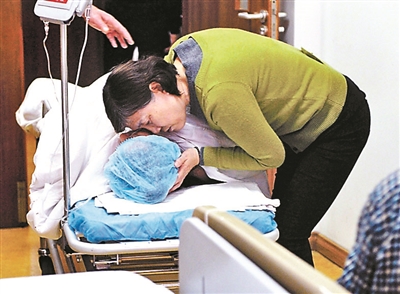 最美奧運(yùn)火炬手金晶28日在上海順利產(chǎn)子