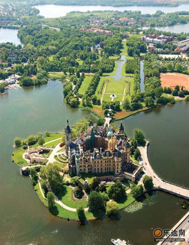 什未林:倒映在水中的珍珠(圖集)