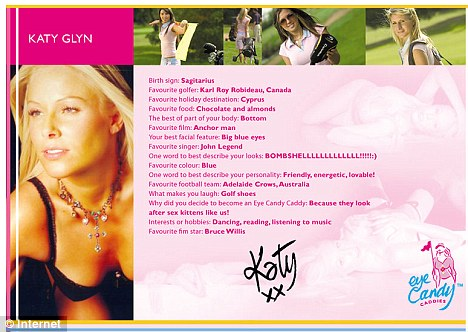 英“性感高爾夫”惹爭議 美女球童“有傷風(fēng)化”遭禁