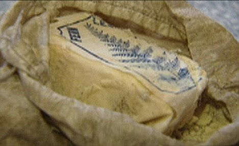 南極發(fā)現(xiàn)近百年前著名英國(guó)探險(xiǎn)家遺留黃油