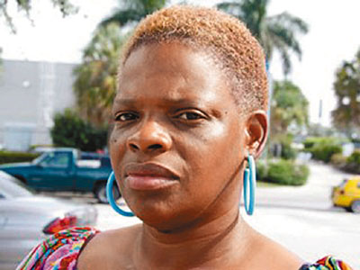 美國一婦女因未與市長打招呼被停職兩天