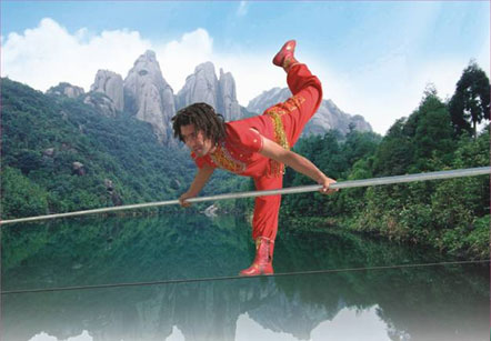 達(dá)瓦孜傳人艾斯開(kāi)爾即將創(chuàng)造49天極限高空生存世界紀(jì)錄