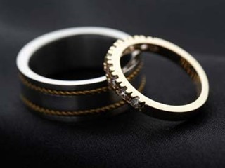 巴黎舉辦首屆離婚博覽會(huì)(圖)