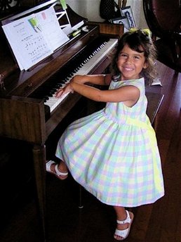 美發(fā)生感恩節(jié)聚會(huì)血案 一男子槍殺全家4口