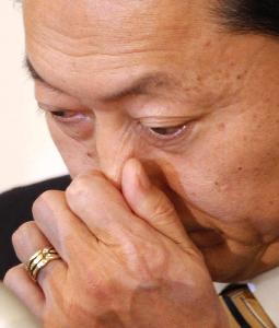 鳩山迎來(lái)執(zhí)政后第一個(gè)生日 感嘆執(zhí)政艱難