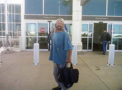 美國老人單刀赴巴 欲取拉登首級