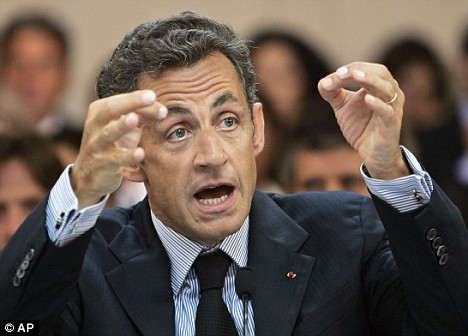 基地組織誓言對法國計(jì)劃禁止穆斯林罩袍進(jìn)行報(bào)復(fù)