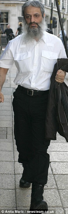 穆斯林警察貌似拉登 受上級歧視憤而起訴