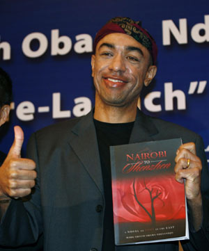 奧巴馬弟弟出書揭露家庭暴力 要帶中國(guó)媳婦見哥哥