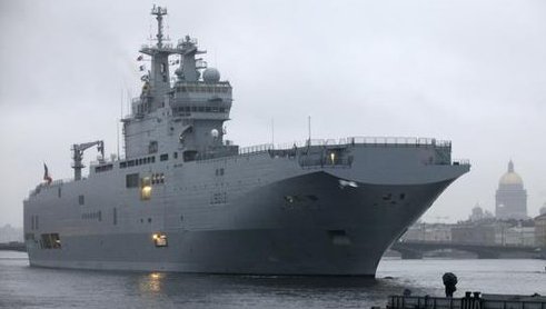 俄欲升級(jí)海軍裝備 法制兩棲攻擊艦抵達(dá)圣彼得堡