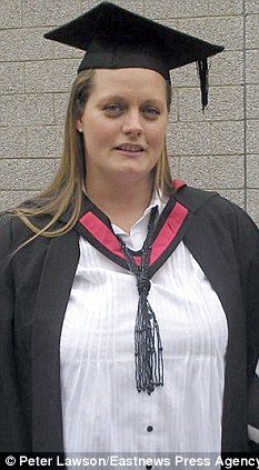 6歲開始遭強(qiáng)暴 英國勇敢媽媽苦學(xué)法律20年后送繼父進(jìn)監(jiān)獄