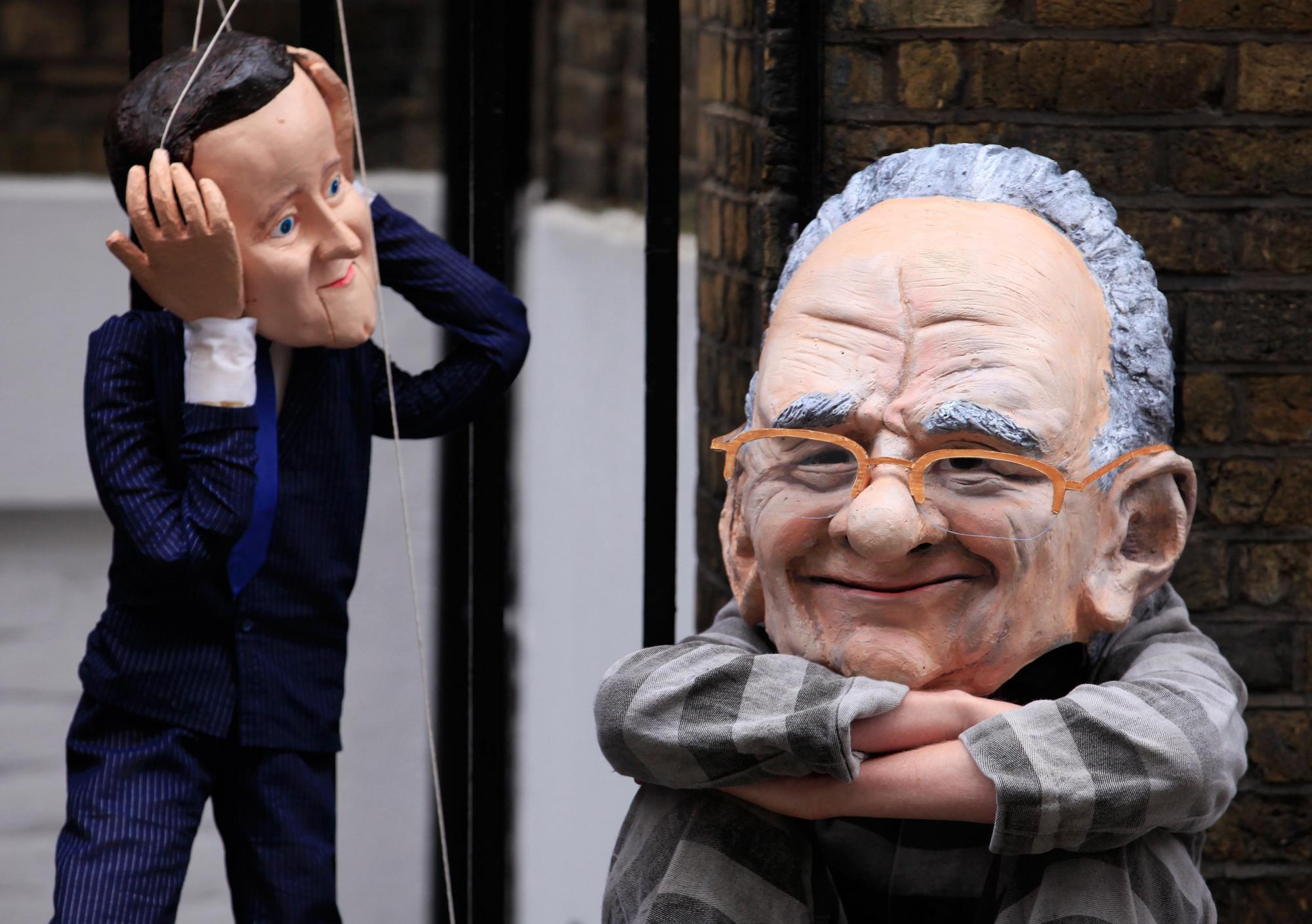 默多克:從“傳媒業(yè)拿破侖”到“全民公敵”