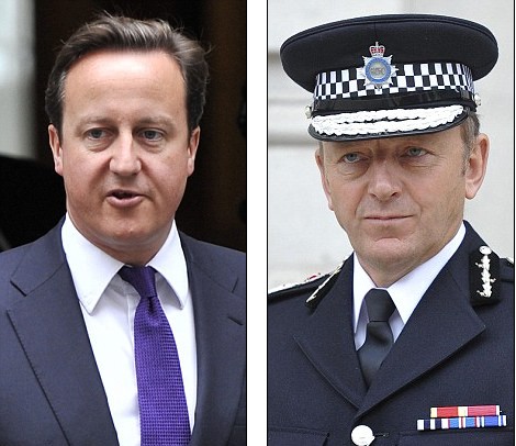 英打擊街頭犯罪邀美“超級(jí)警長(zhǎng)”助陣 騷亂致奧運(yùn)安保蒙陰影