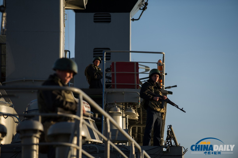 烏克蘭防長稱俄強(qiáng)行占領(lǐng)克里米亞 要求烏海軍投降