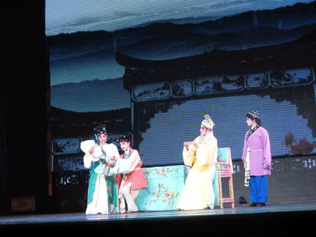 系列活動(dòng)紀(jì)念川劇大師陽友鶴