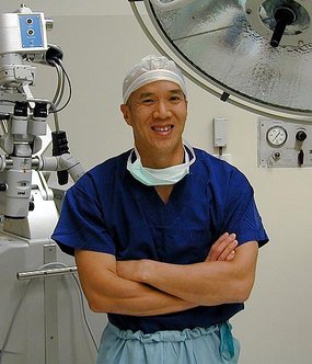 掏錢就可“觀賞”手術(shù) 澳華裔醫(yī)生賣“門票”惹爭議