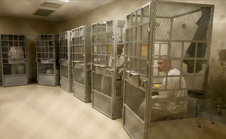 美加州圣·昆廷監(jiān)獄全球“最值錢” 犯人排隊(duì)等死刑