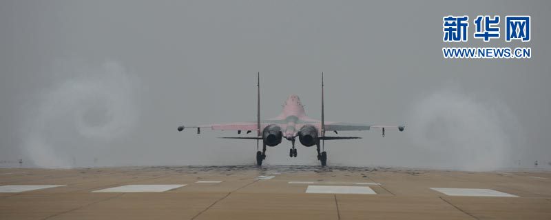 直擊廣空蘇30戰(zhàn)機(jī)空空對抗訓(xùn)練