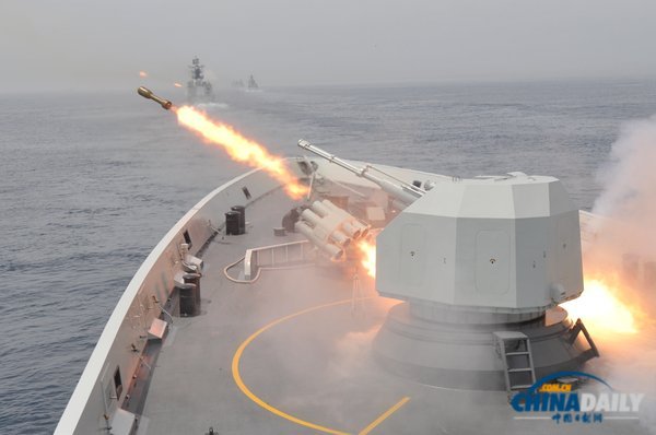 中俄軍演實兵演習進入第二天 海上閱兵上演重頭戲