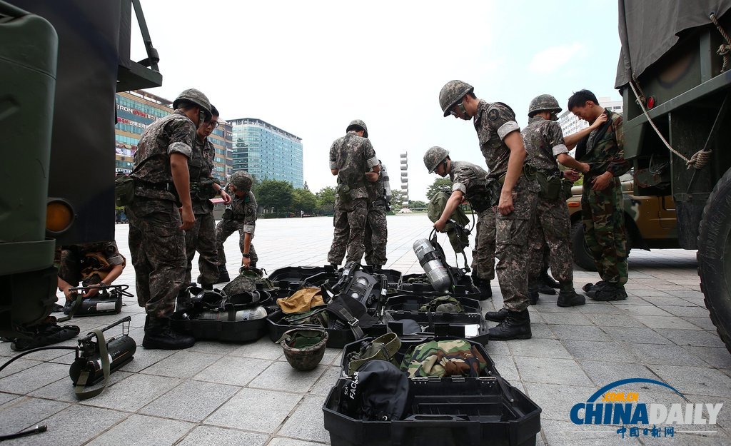 韓美8萬官兵參加“乙支自由衛(wèi)士”聯(lián)合軍演(組圖)