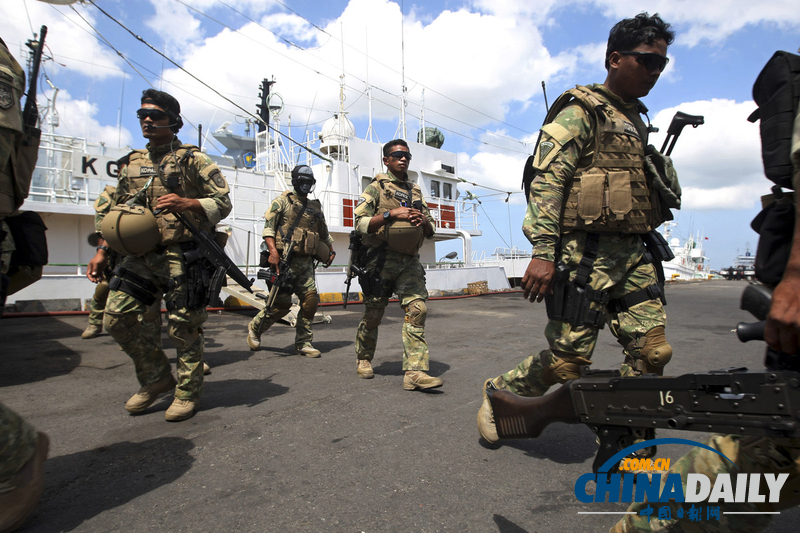 印尼士兵嚴(yán)陣以待APEC會(huì)議安保工作（組圖）