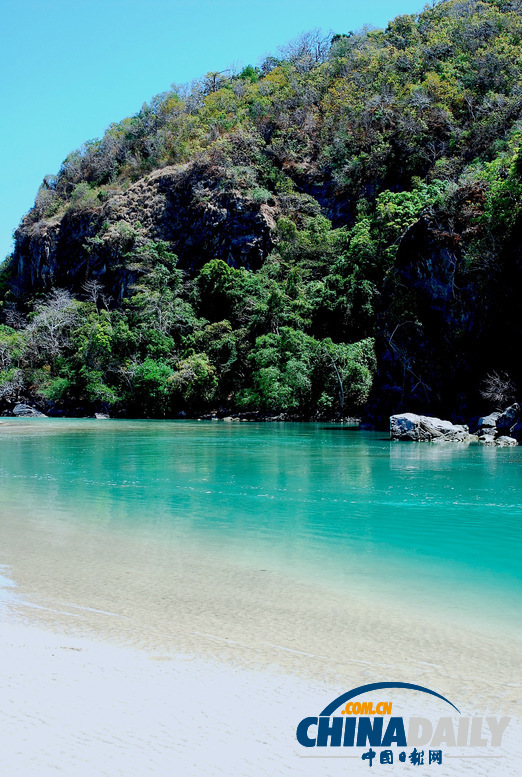 玩在印尼:松巴島南沙灘美不勝收(組圖)