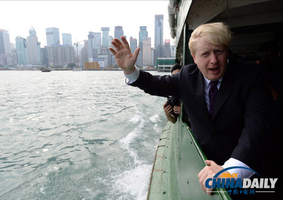 倫敦市長訪問香港 體驗(yàn)大巴客輪興致濃(組圖)