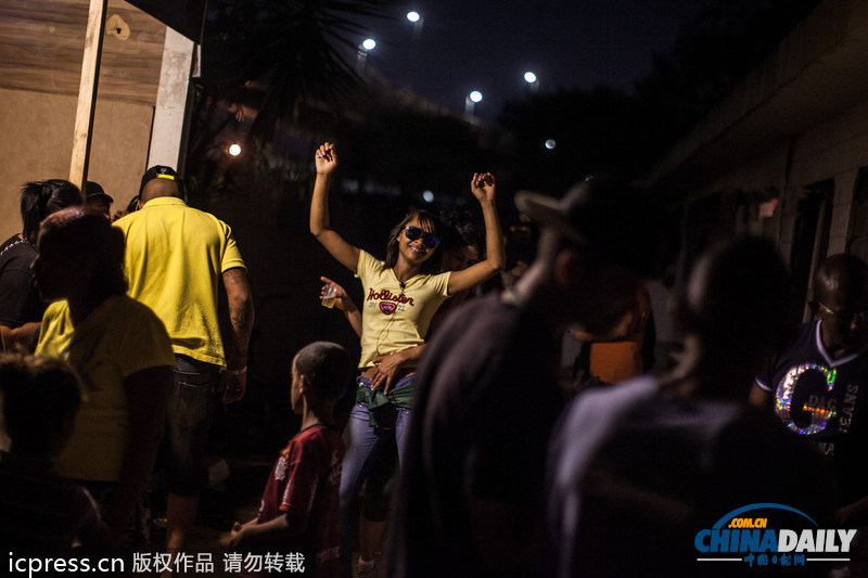 為避免影響市容 巴西強拆貧民窟迎世界杯遭抗議(組圖)