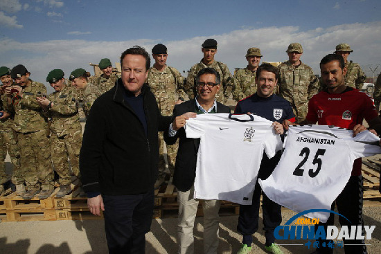 英國(guó)首相與俄國(guó)女皇長(zhǎng)得像？！對(duì)比照網(wǎng)上躥紅