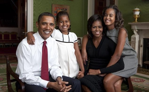 羅姆尼佩洛西人丁興旺 看看美國(guó)政要的圣誕全家福