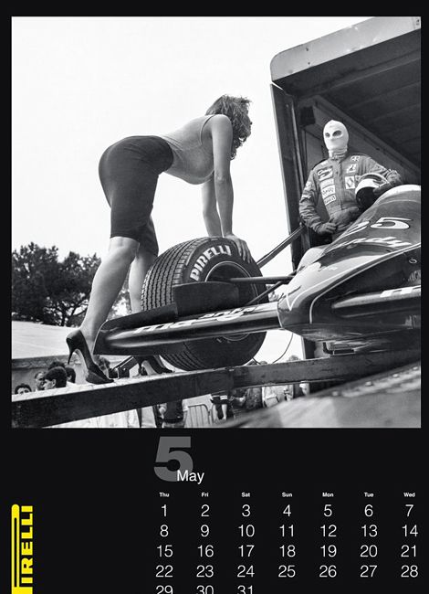 日期驚人一致!意公司發(fā)布1986年性感舊日歷