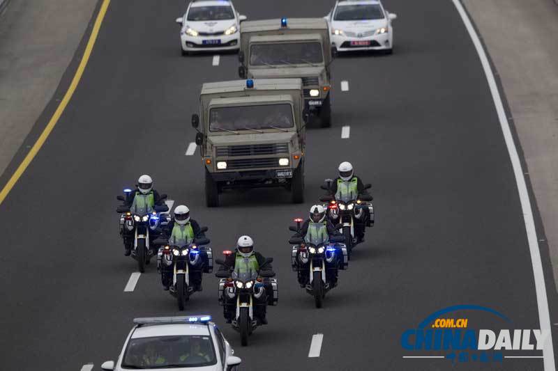 以色列前總理沙龍遺體運(yùn)至議會(huì)大廈供民眾瞻仰