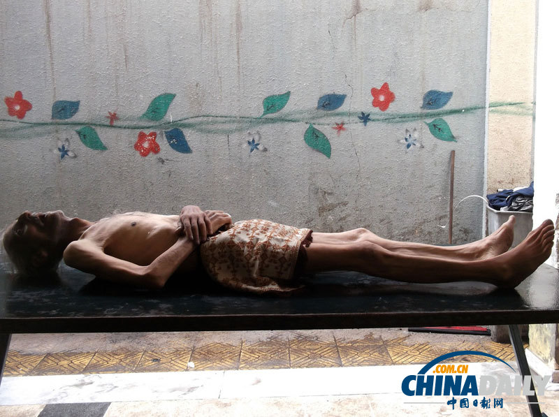 敘利亞禁止運(yùn)食物進(jìn)入巴勒斯坦難民營(yíng) 十余人餓死