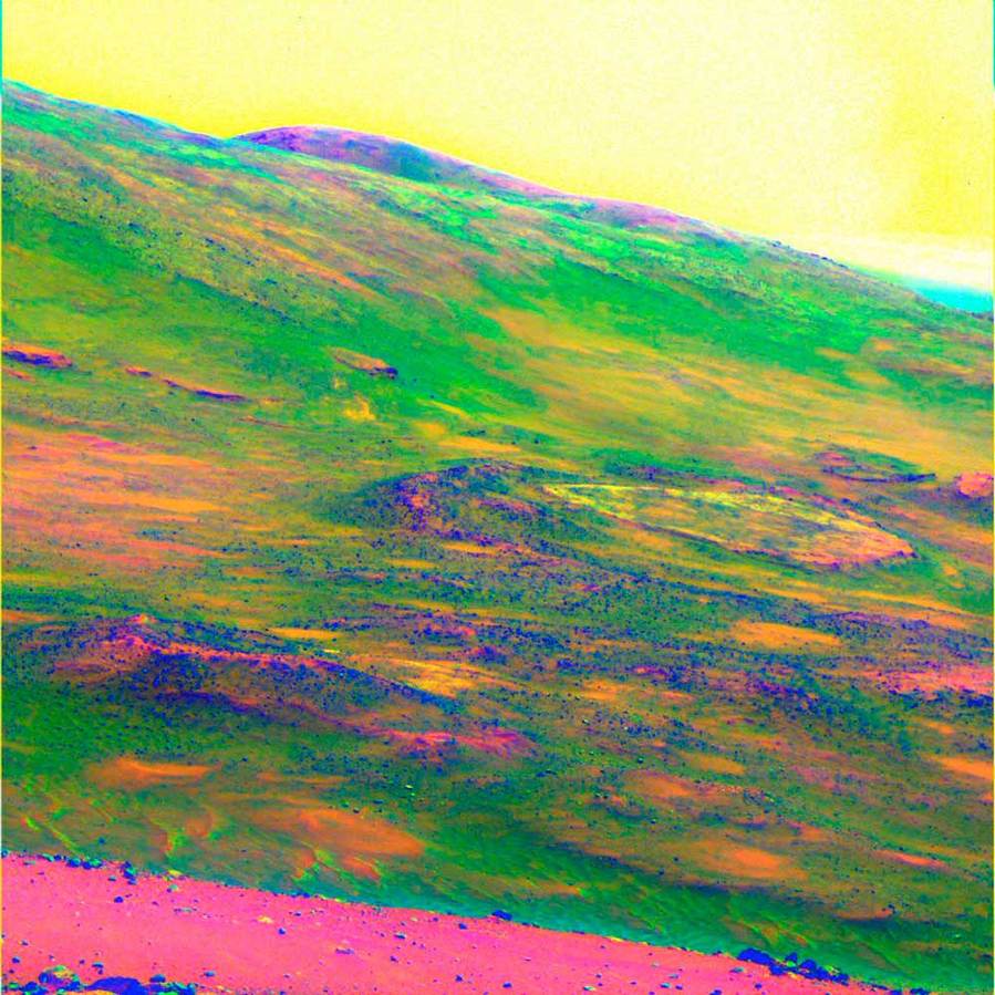 火星車圖片展在美開幕 十年火星旅程精彩無限(組圖)