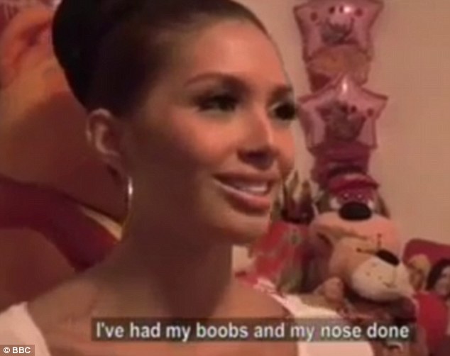 探訪委內(nèi)瑞拉世界小姐訓(xùn)練營(yíng):為減肥舌上縫塑料網(wǎng)(組圖)