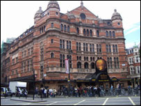 Theatre in the UK 英國(guó)的劇院