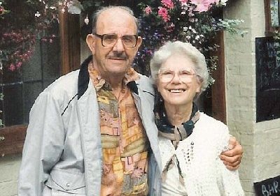 英國夫婦恩愛70載 11小時(shí)內(nèi)相繼離世