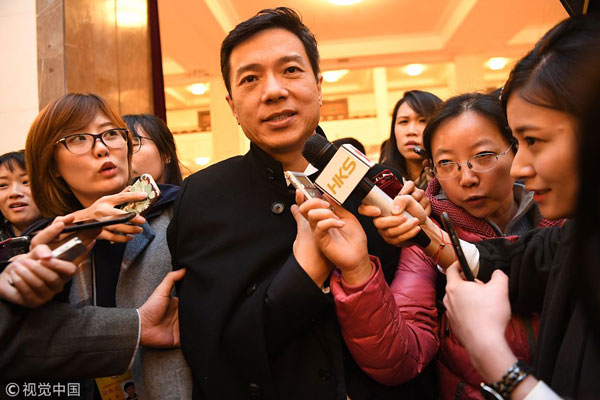 聚焦兩會(huì)：馬化騰、雷軍等企業(yè)大佬都說了啥?