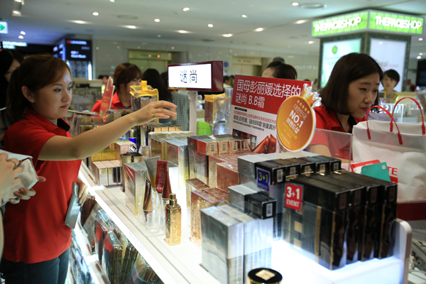 國人境外昵稱：北京鎊、中國購物狂，行走的錢包
