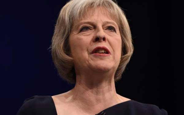 英國(guó)首相：鞋子是最愛，對(duì)鼻子不滿意