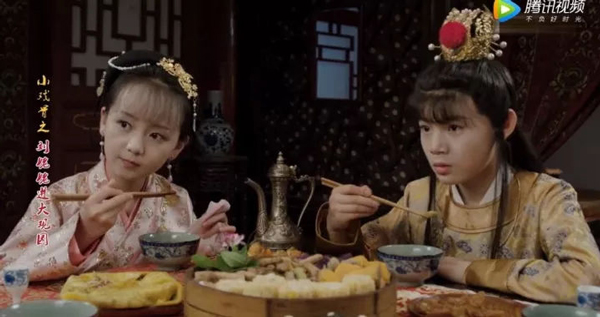 小戲骨版《紅樓夢》演技炸裂，眼角眉梢都是戲，哪個萌娃最得你心？
