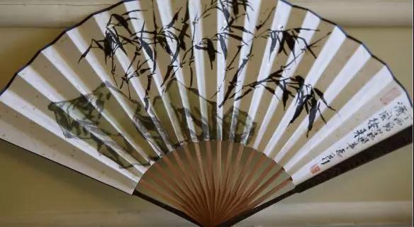 五百年來(lái)首次！劍橋大學(xué)國(guó)王學(xué)院合唱團(tuán)發(fā)布中文歌曲，這兩首歌是……