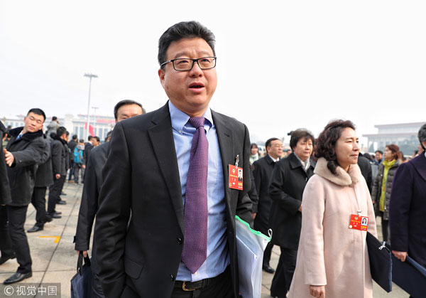 聚焦兩會：馬化騰、董明珠、雷軍等企業(yè)大佬都說了啥?